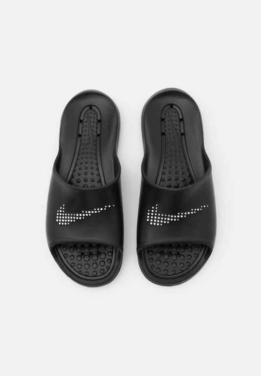 Nike Viktory papucs
