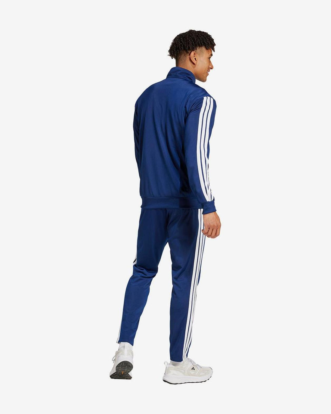 Adidas férfi szabadidő szett